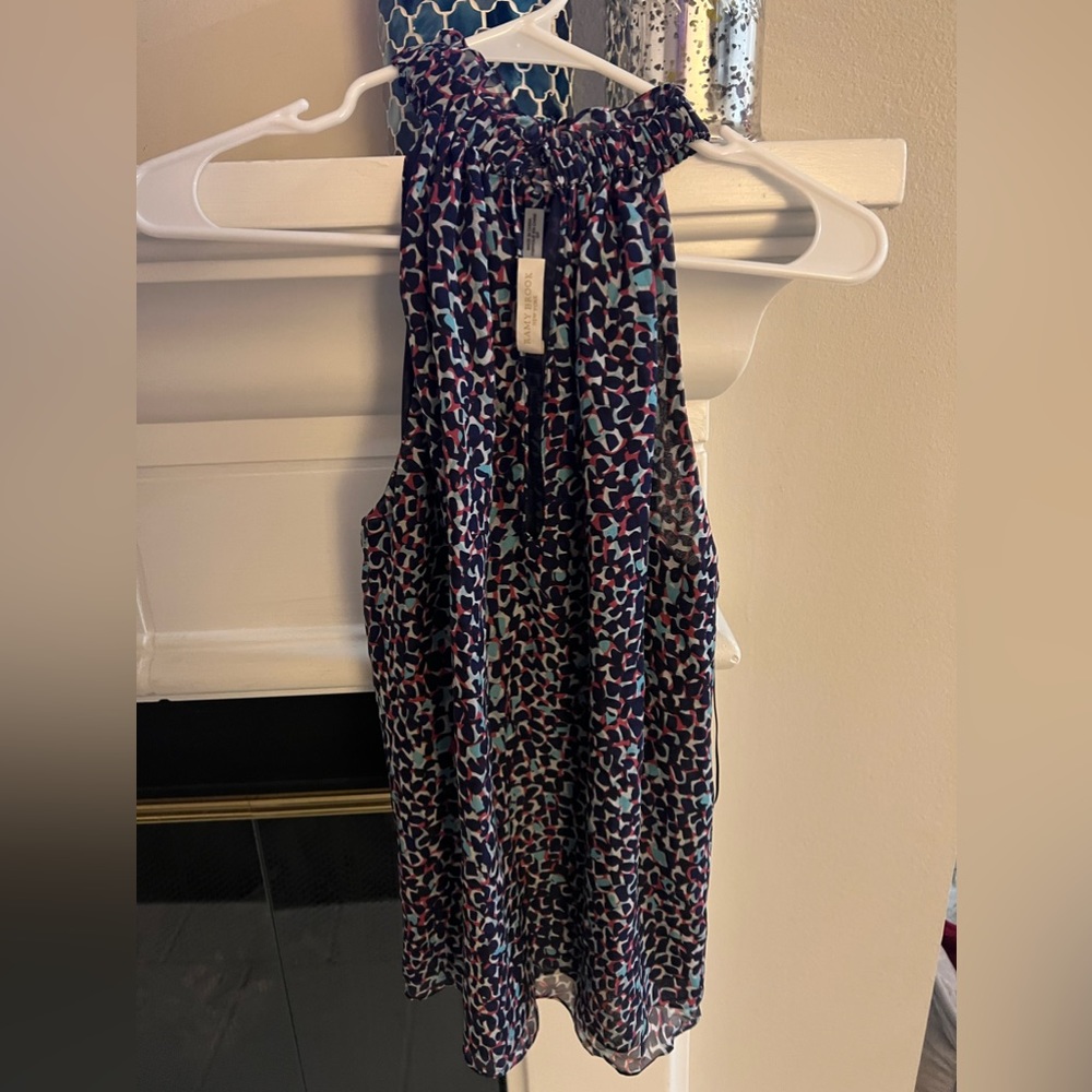 Never Worn - image 4